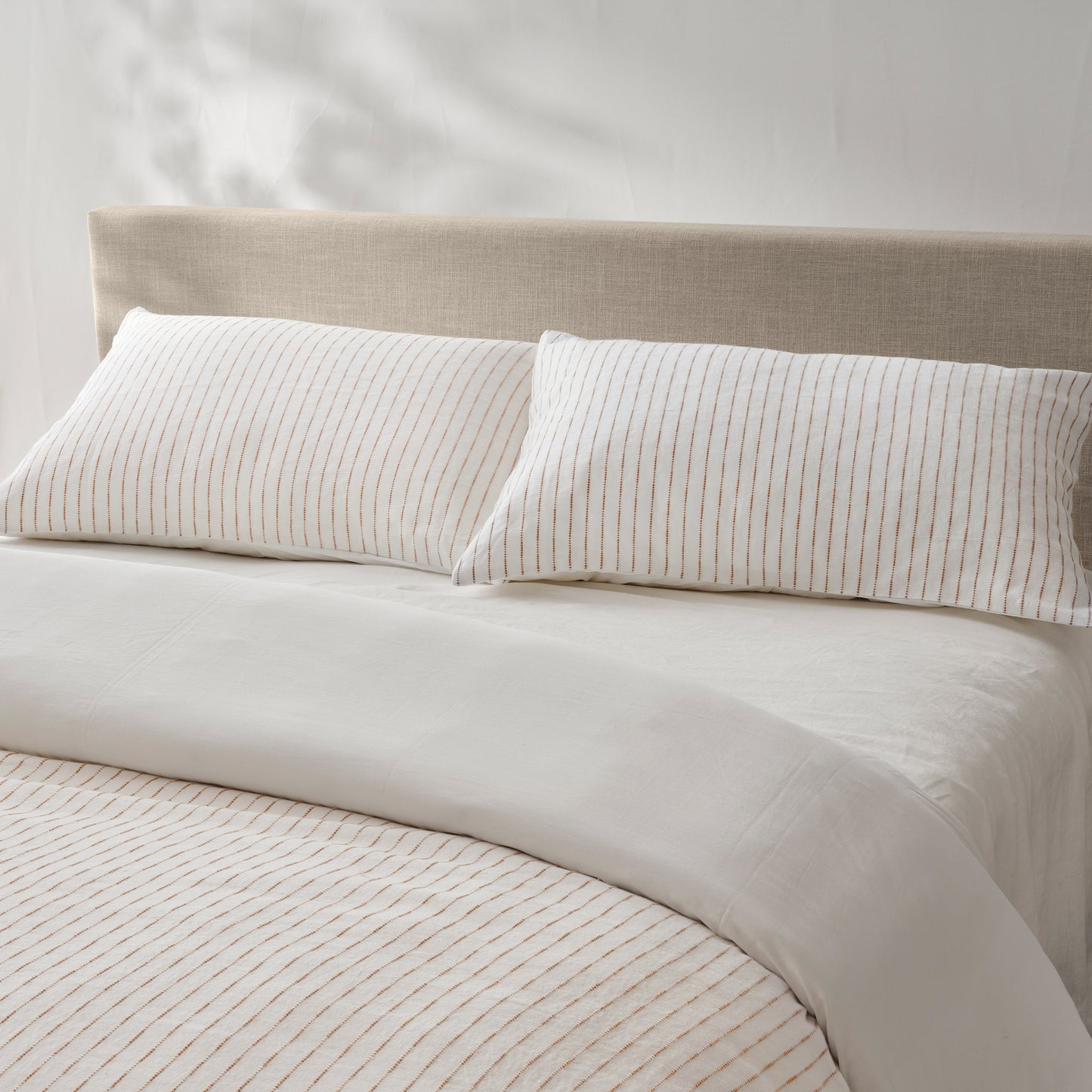 French Linen and Cotton Duvet Cover & Sham Set