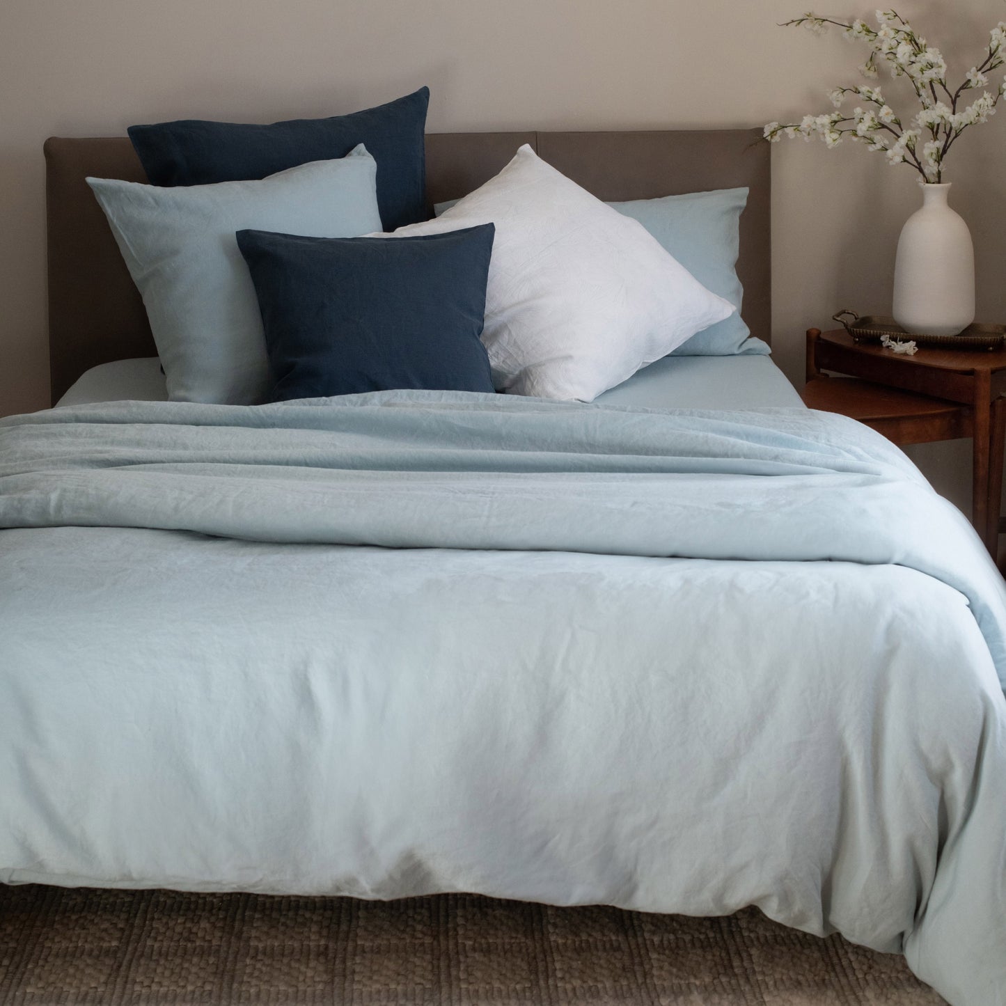 20" x 20" French Linen Pillow with Removable Sham